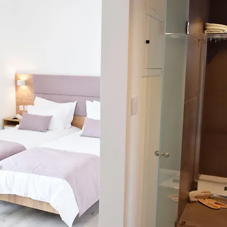 Hypnos Boutique (adults Only) מלון 3*