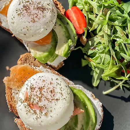 Hypnos Boutique (adults Only) מלון 3*